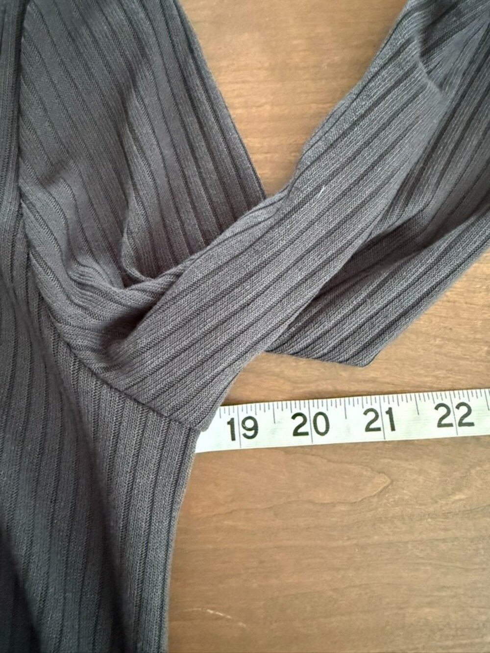Old Navy Ribbed Midi Dress – Size Medium - Picture 2 of 7